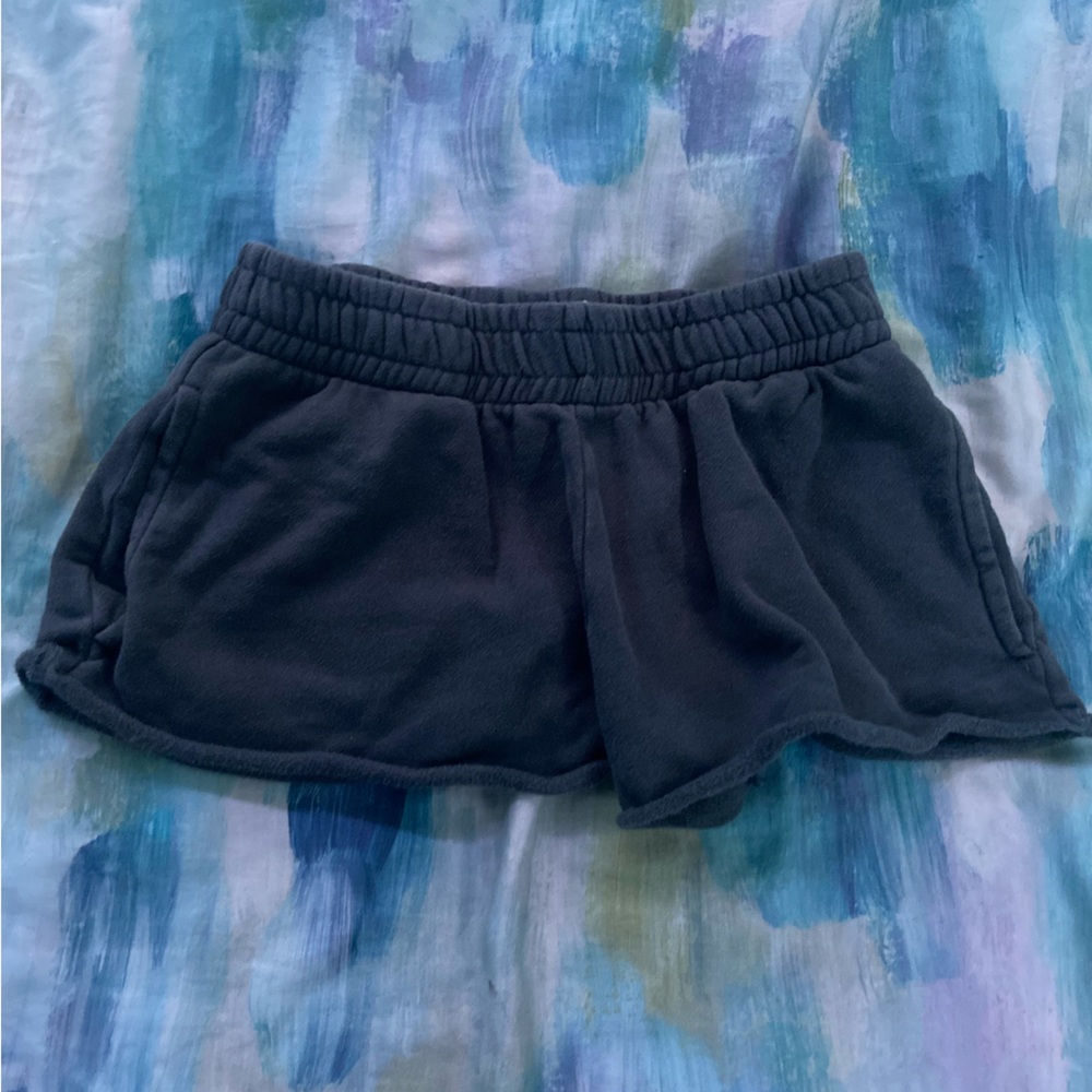 Garage shorts
